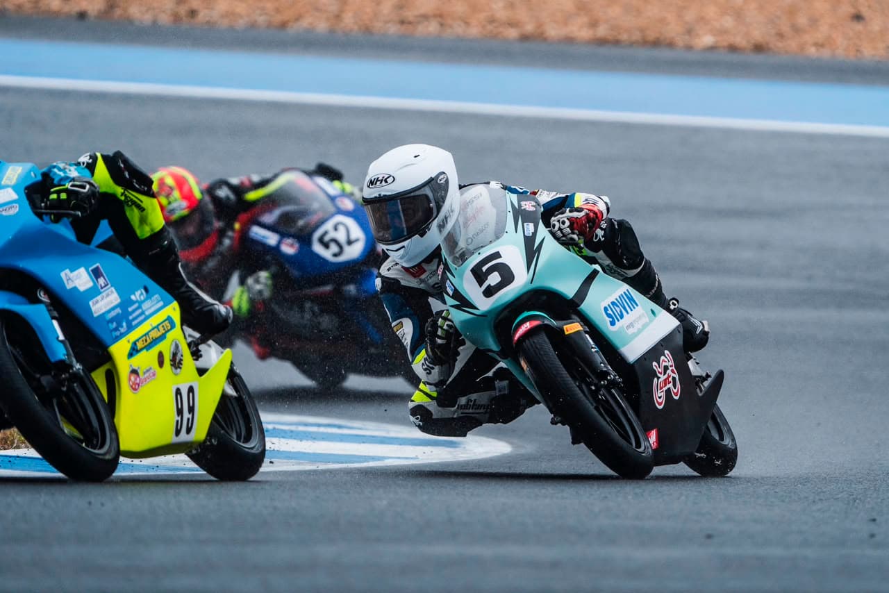 QATAR DEBUT SWEEP WINNER